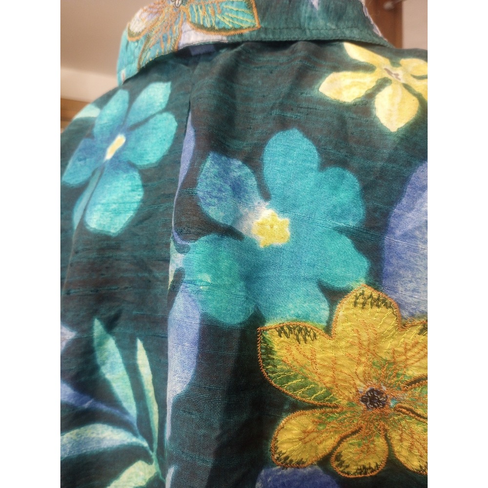 chicos tops size 2 L Jacket Dress Button Shirt 100% Silk Floral Embroidery Blue - Picture 4 of 9